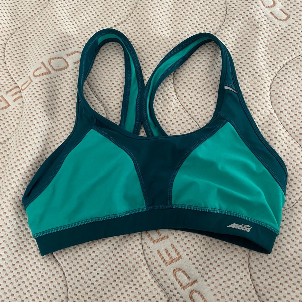 Sports bra